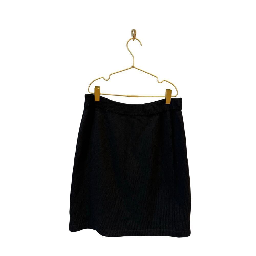 St. John basics knit skirt black size 4